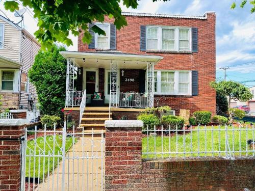 Nest of beauty in Niagara Falls in Niagara Falls, United States