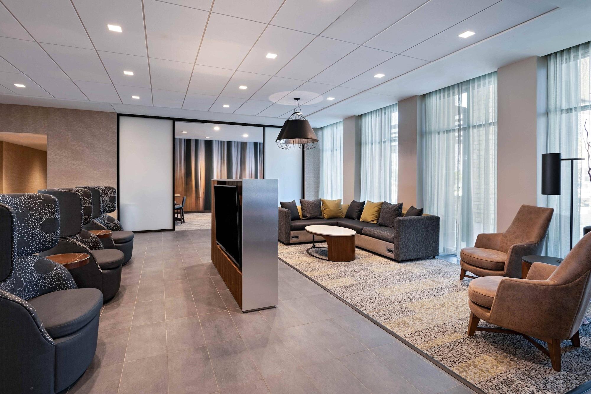 Courtyard by Marriott Dallas Grand Prairie - photo 8