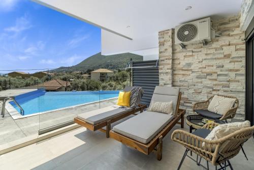 Oceanida Terpsis Lyxury Suite — 4-Star Luxury Hotel in Lefkada, Greece