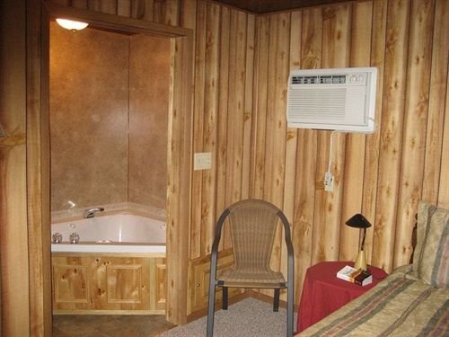 Arrowhead Resort - photo 2