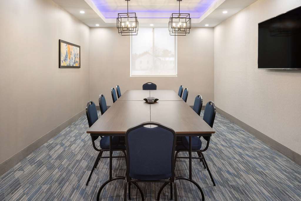 Hawthorn Extended Stay by Wyndham Williston Burlington - photo 33