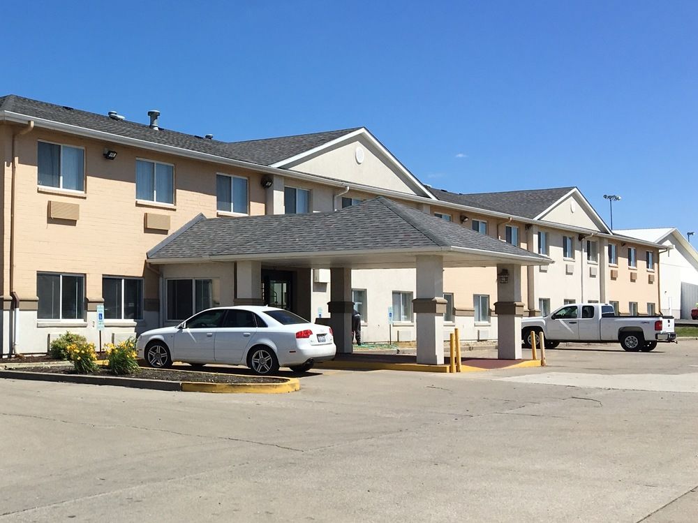 Quality Inn & Suites Lincoln near I 55 - photo 14