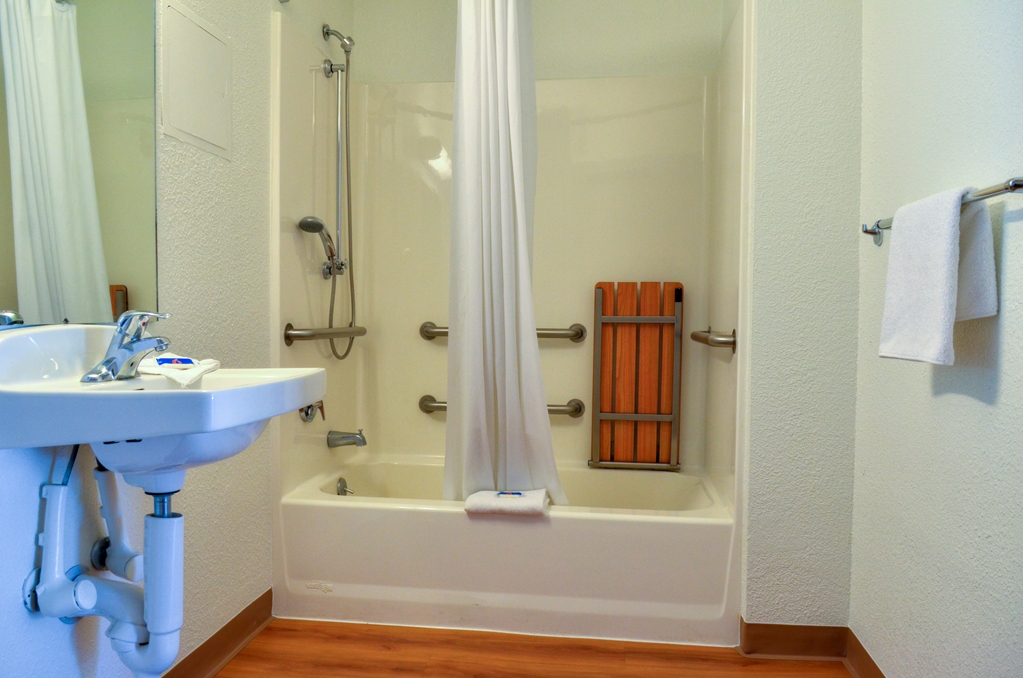 Motel 6 Santa Nella on i 5 - photo 26