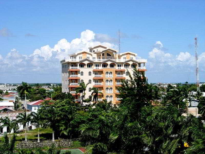 Renaissance Tower — Belize City — photo 3