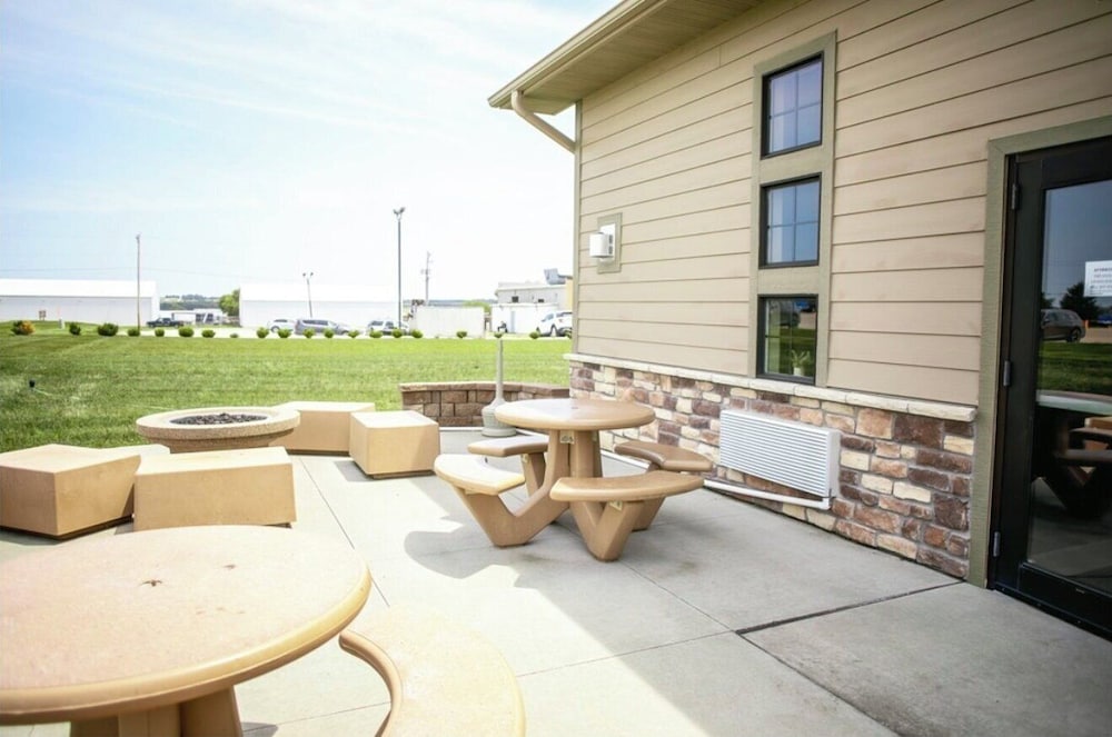 Cobblestone Inn & Suites Clarinda - photo 62