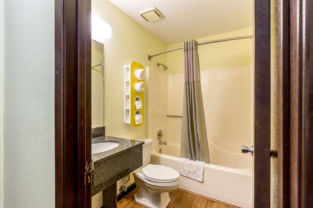 Motel 6 Troy IL - photo 23