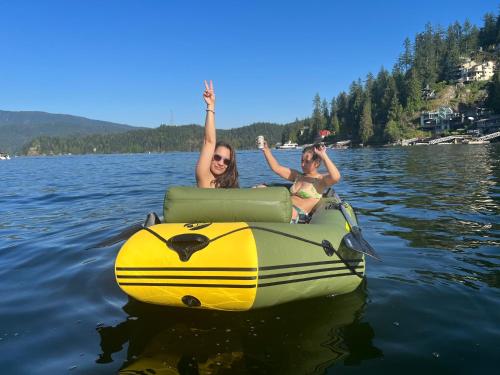 Deep Cove holiday in North Vancouver, Canada