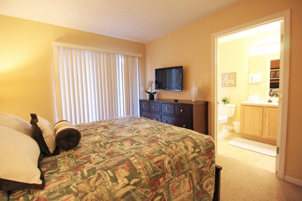 Fv57771 Emerald Island 3 Bed 3 Baths Townhome - photo 8