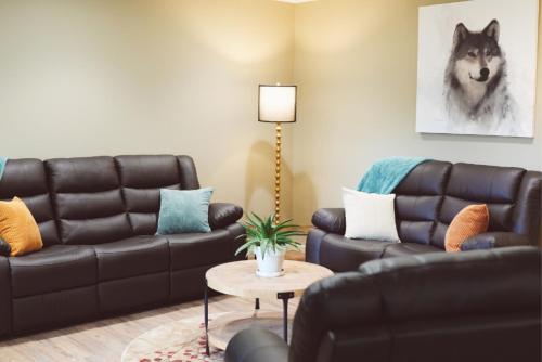 Lakeshore Lodging Apartment G — 4-Star Luxury Hotel in Homer, United States