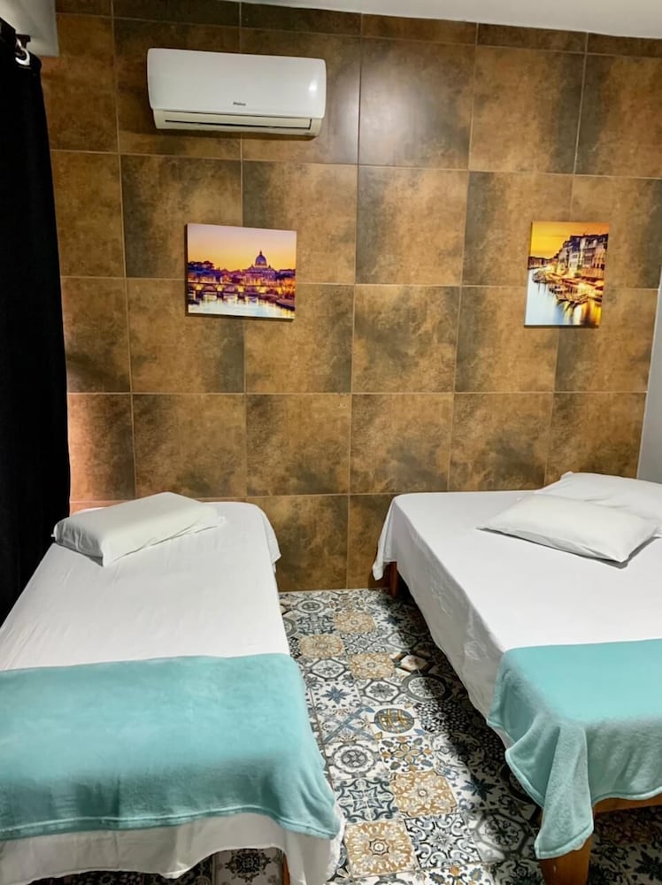 Santa Cecília Pousada in Guaruja, Brasil