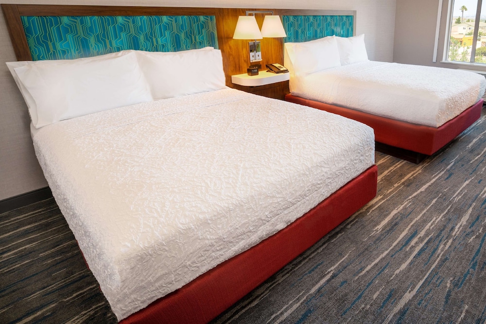 Hampton Inn & Suites Imperial Beach San Diego - photo 4