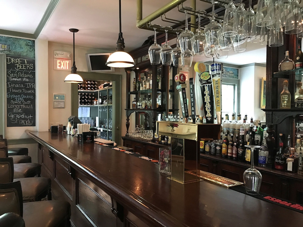 Old Lyme Inn - photo 32