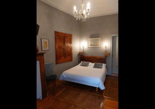 Logis Hotel Beau Site — Argeles Gazost
