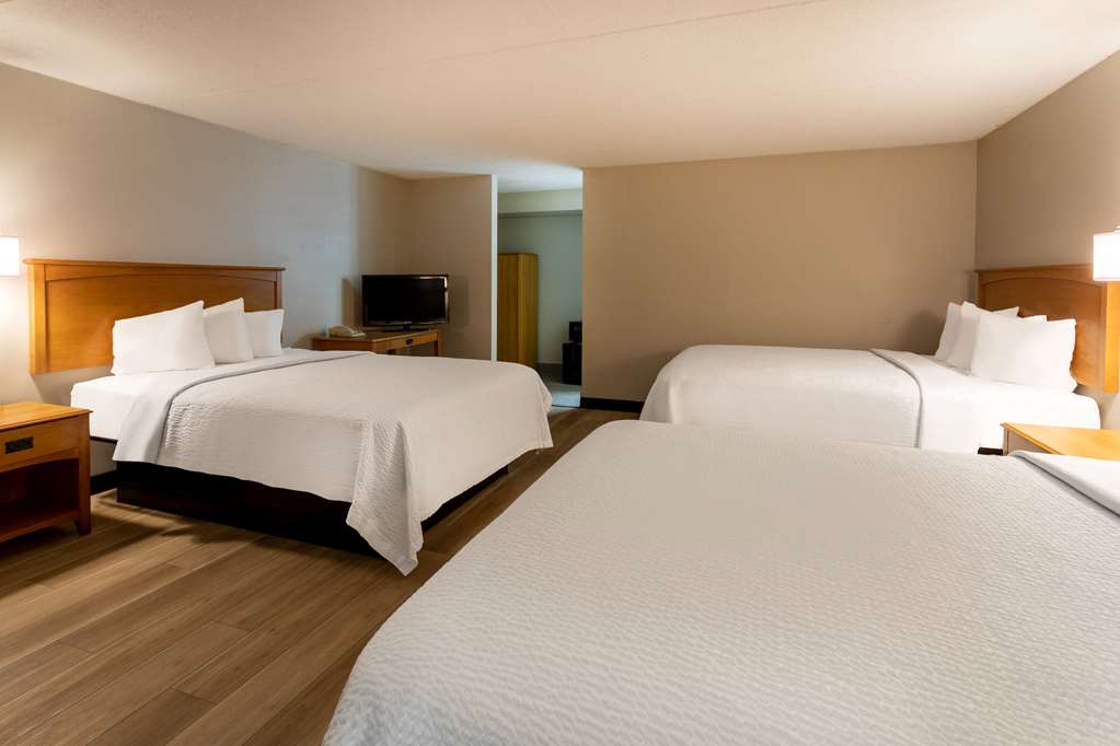 Days Inn Birch Run - photo 19