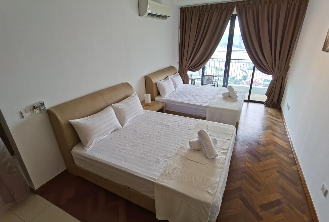 Landmark Stunning High Floor Coast View Studio #Netflix #Fast Wifi — 4-Star Luxury Hotel in Tanjung Tokong, Malaysia
