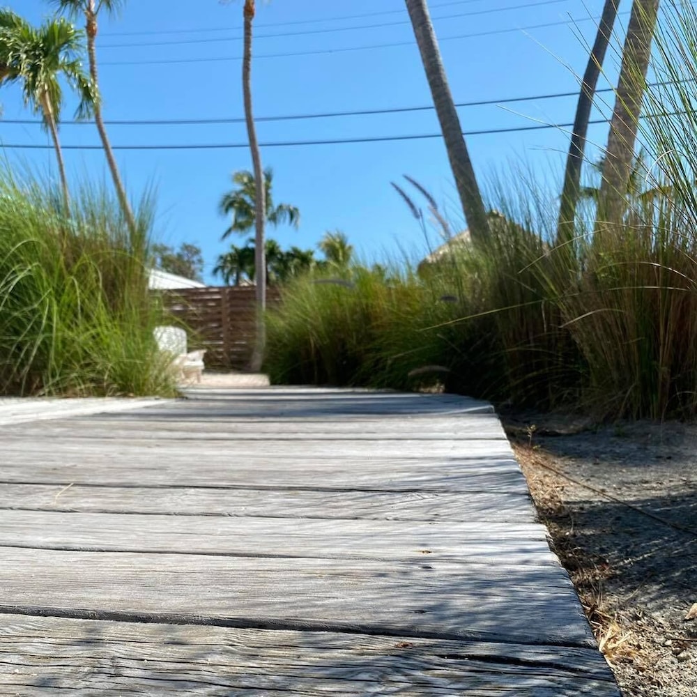 Drop Anchor - photo 176