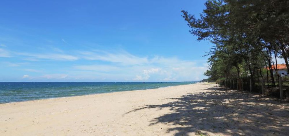 Maxivic Beach Resort Phan Thiet - last minute hotel in Phan Thiet