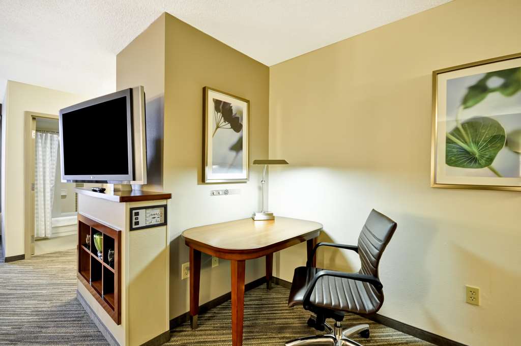 Hyatt Place Albuquerque Uptown - photo 25