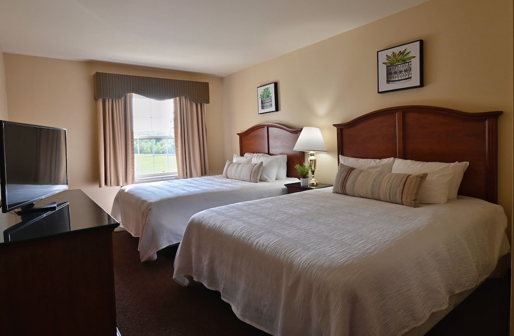 Four Seasons Island Resort - photo 23