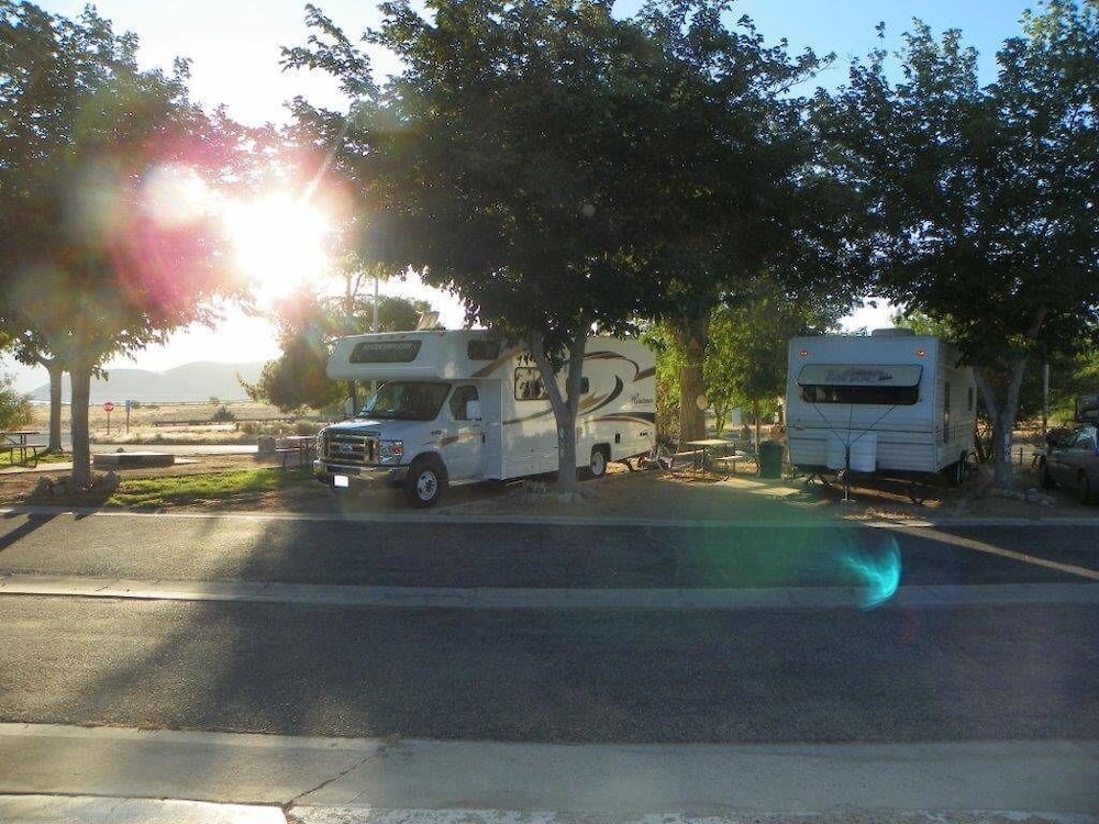 Lake Isabella RV Resort - photo 10