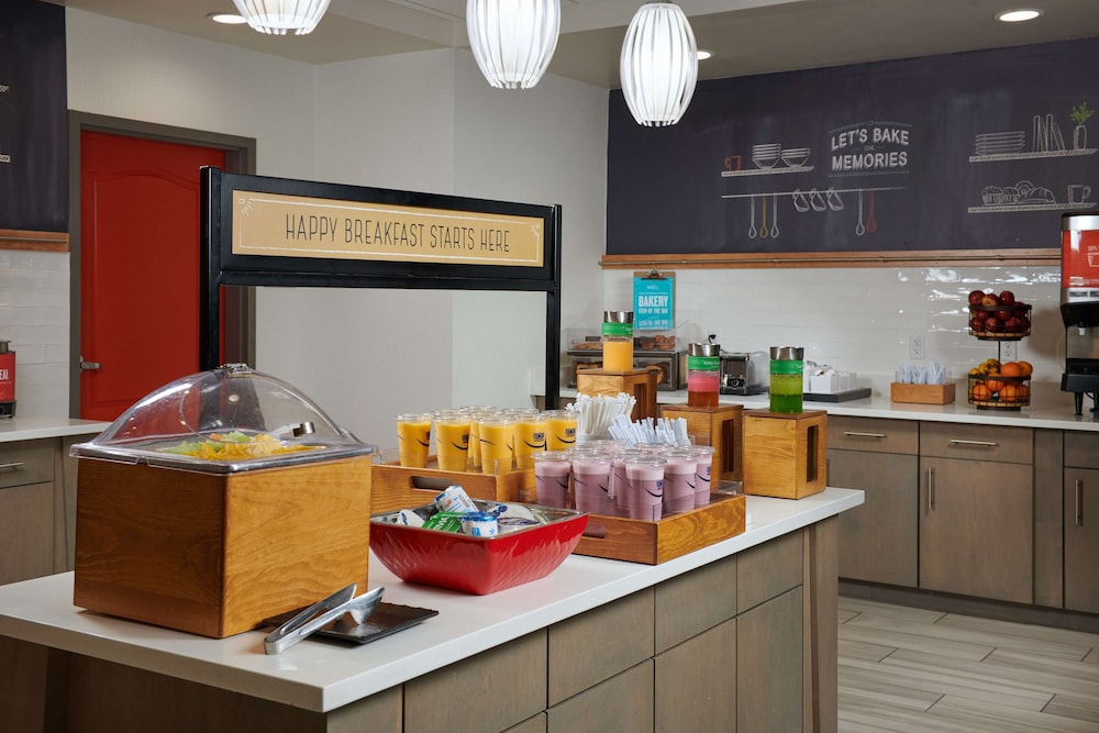 Hampton Inn Lockport Buffalo - photo 25