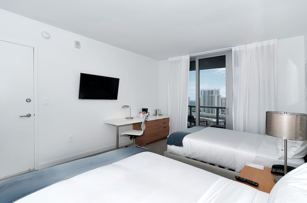 Private Residences at Beachwalk by SoFla Vacations - photo 7