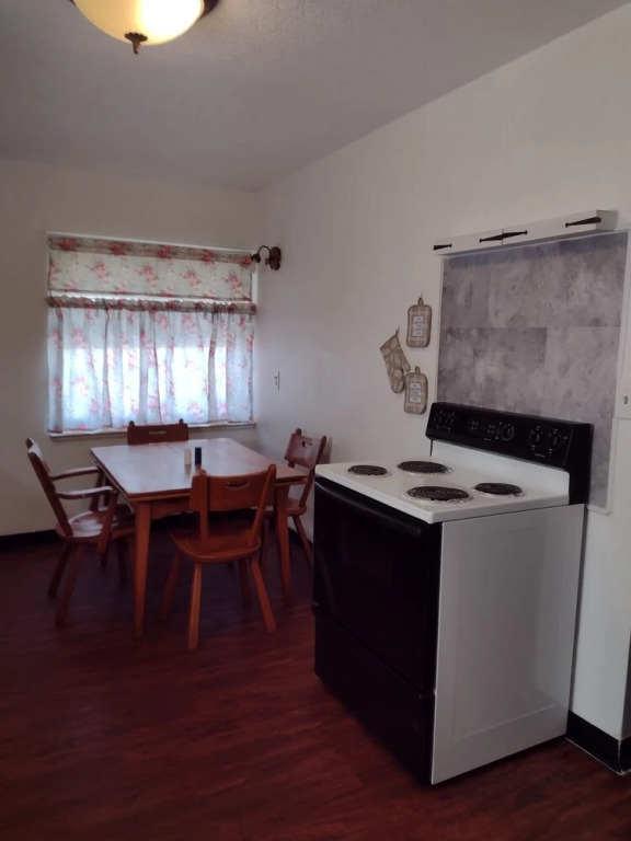 Hub City Inn - photo 13