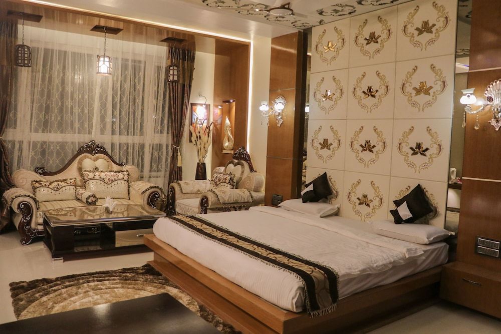 Hotel Rajahamsa in Anantapur, India