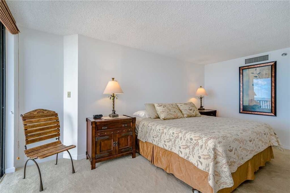 Lighthouse Towers 2008 Two Bedroom Condo - photo 6