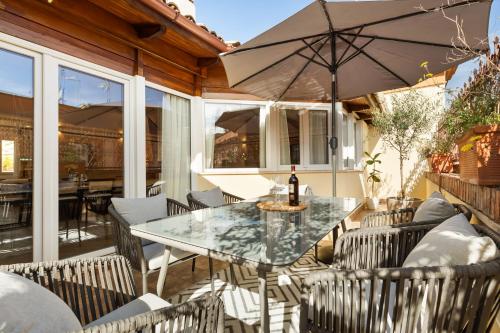 Terrace Boutique Apartment Dolce Vita — 4-Star Luxury Hotel in Rome, Italy