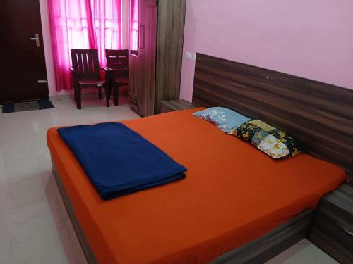 Roamwander rooms - carbon neutral hotel in Erattupetta