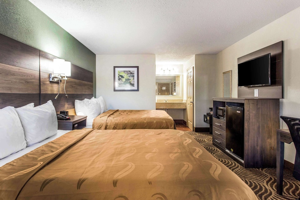 Quality Inn Black Mountain Asheville East - photo 21