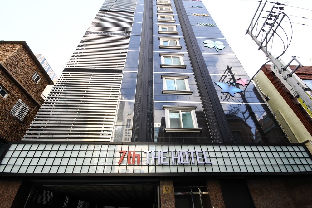 The Hotel 7th - last minute hotel in Busan