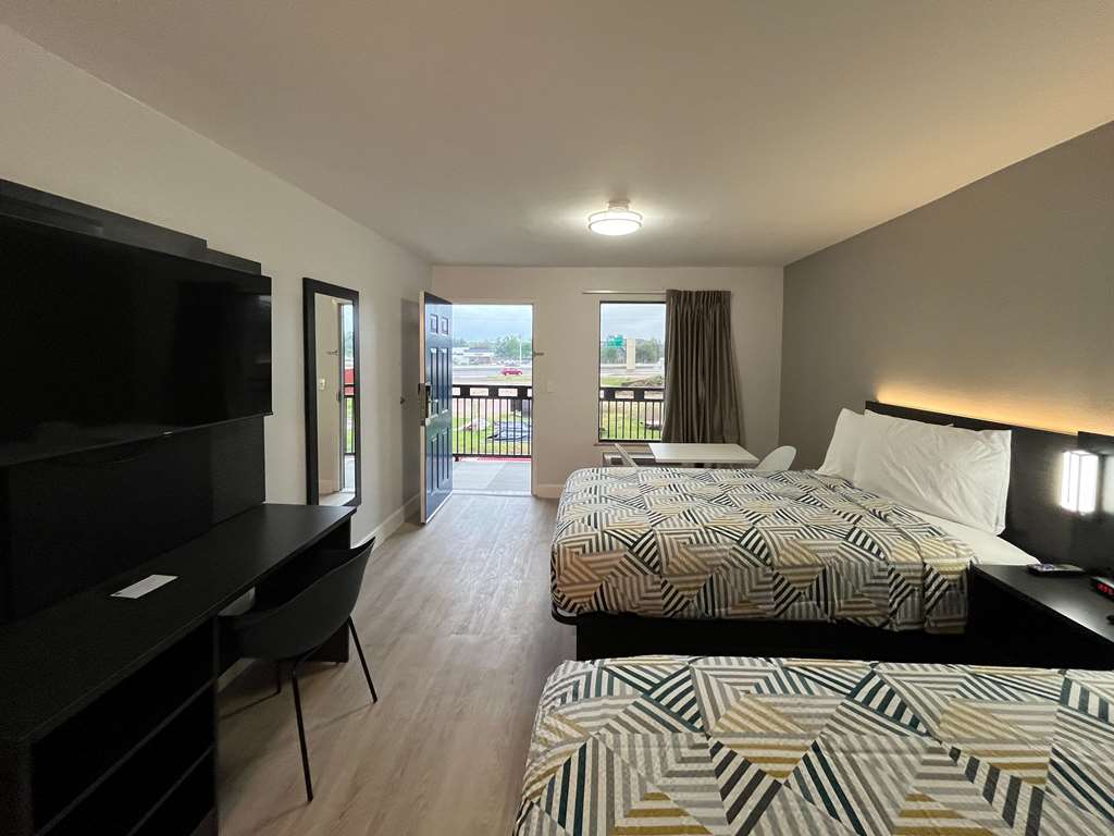 Studio6 Conroe TX - photo 6