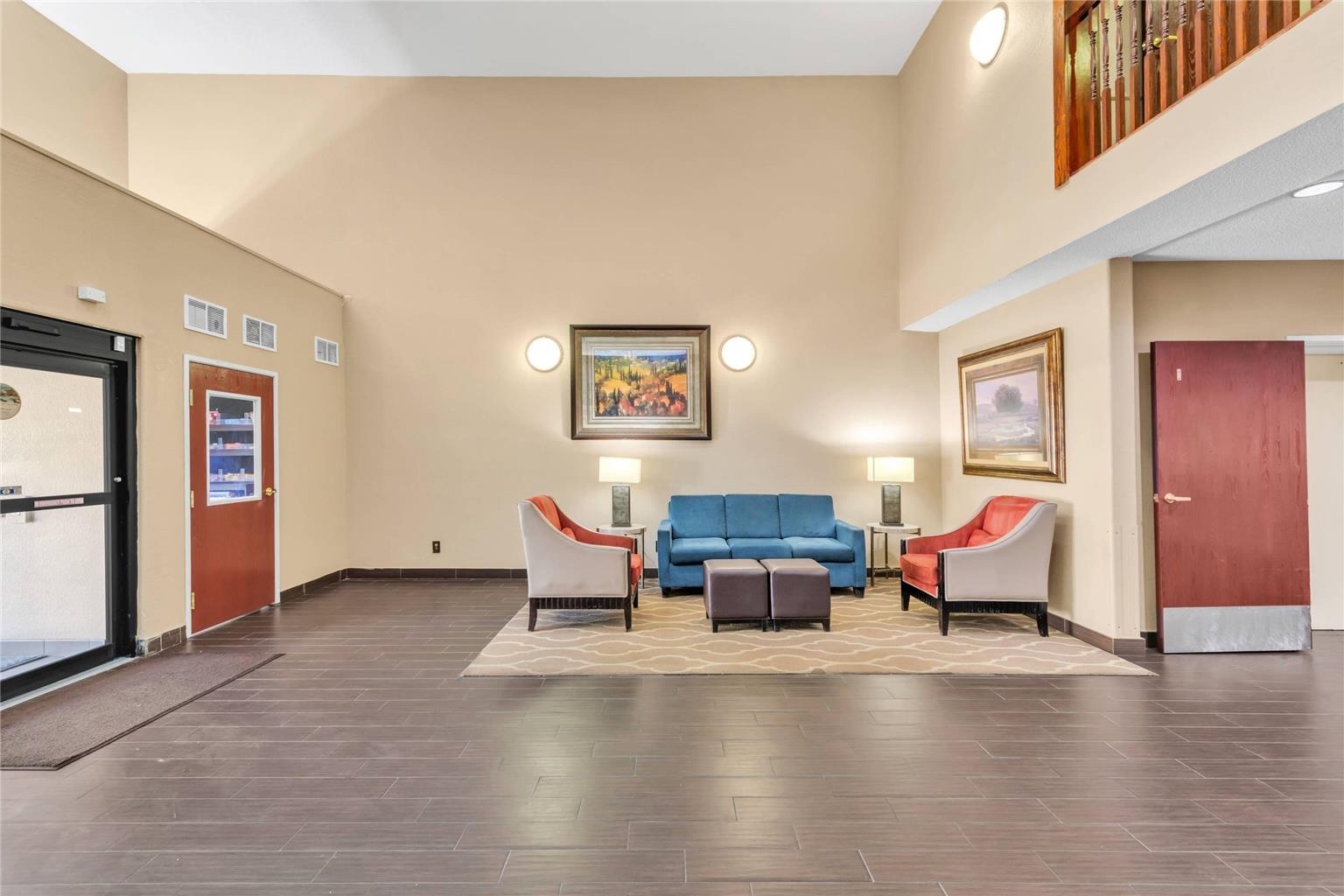 Comfort Suites Lakewood Denver - photo 9
