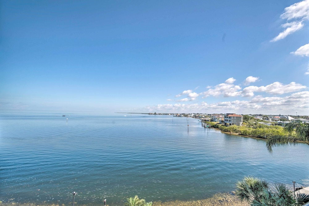 Hudson Resort Condo w Gulf Views & Beach - photo 6