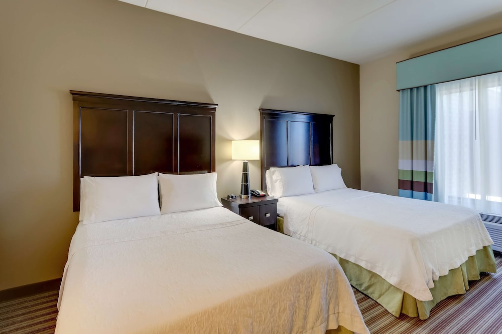 Hampton Inn & Suites Swansboro Near Camp Lejeune - photo 12