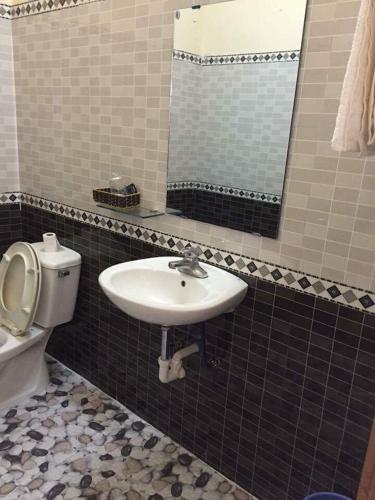 Hoa Mai Hotel in Kwang Binh, Vietnam