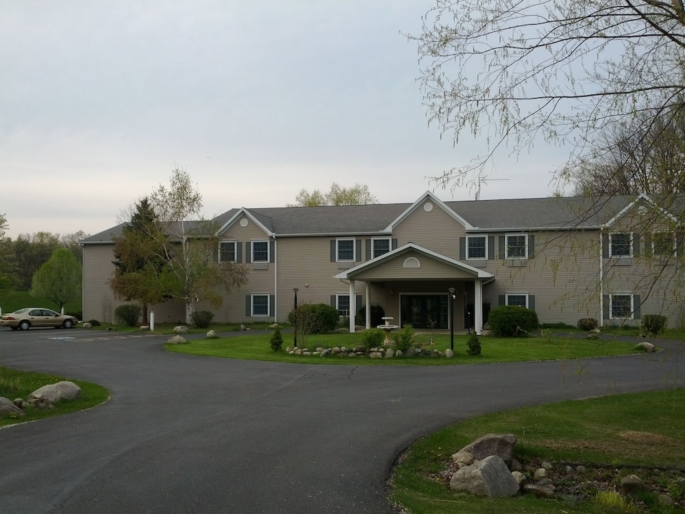 Brook Pointe Inn - photo 37