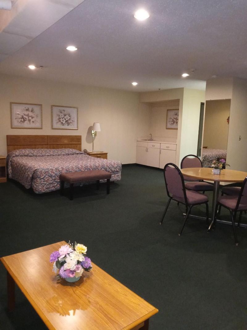 New Martinsville Inn - photo 25