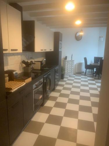 Guesthouse La Villae — 4-Star Luxury Hotel in Mazamet, France