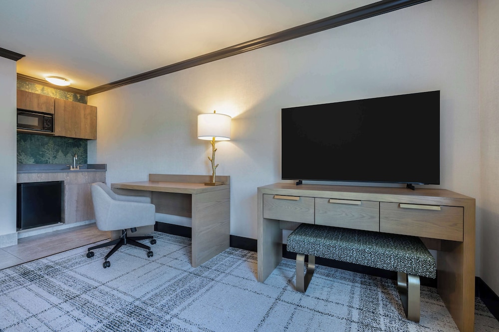 The Newberry Hotel Bend Tapestry Collection by Hilton - photo 19