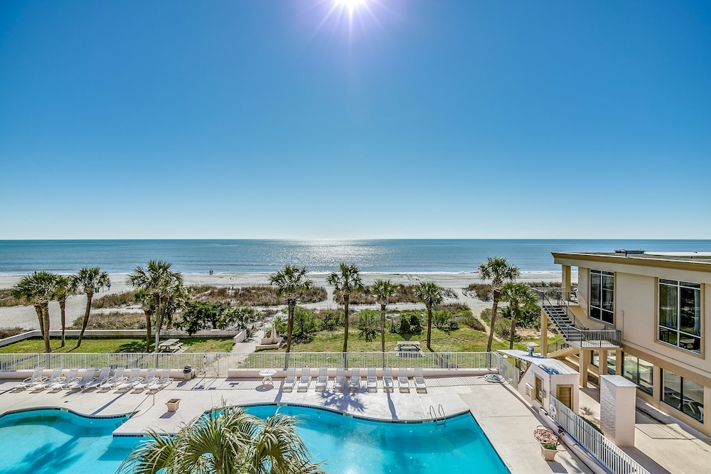 Ocean Crest Inn and Suites - photo 81