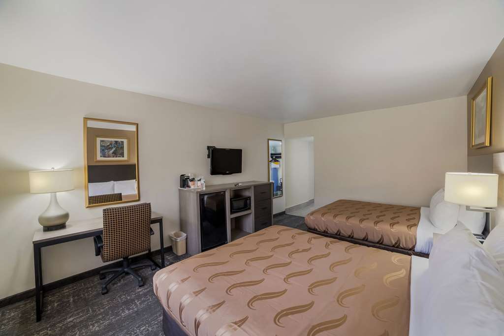 Quality Inn & Suites Goodyear Phoenix West - photo 5