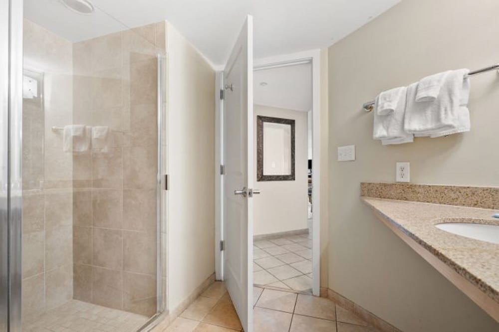 Units at Sandy Beach Resort by Elliott Beach Rentals - photo 39