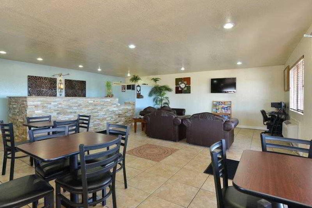 Best Western Western Skies Inn - photo 20