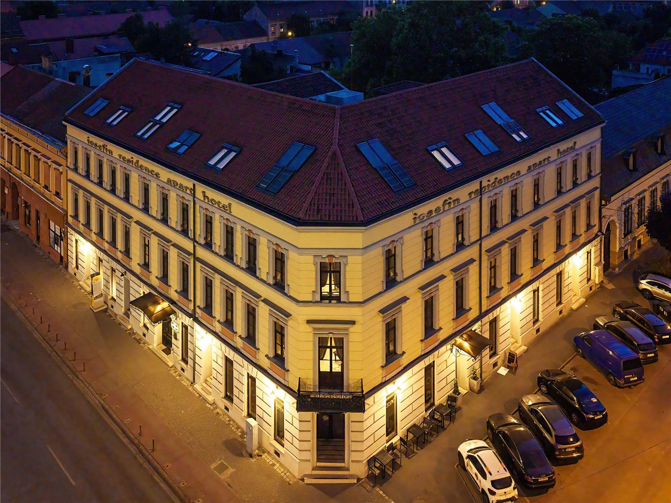 Aparthotel Iosefin Residence — 4-Star Luxury Hotel in Timisoara, Romania