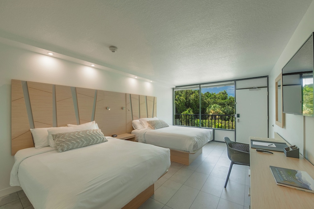 Casey Key Resorts Mainland - photo 12