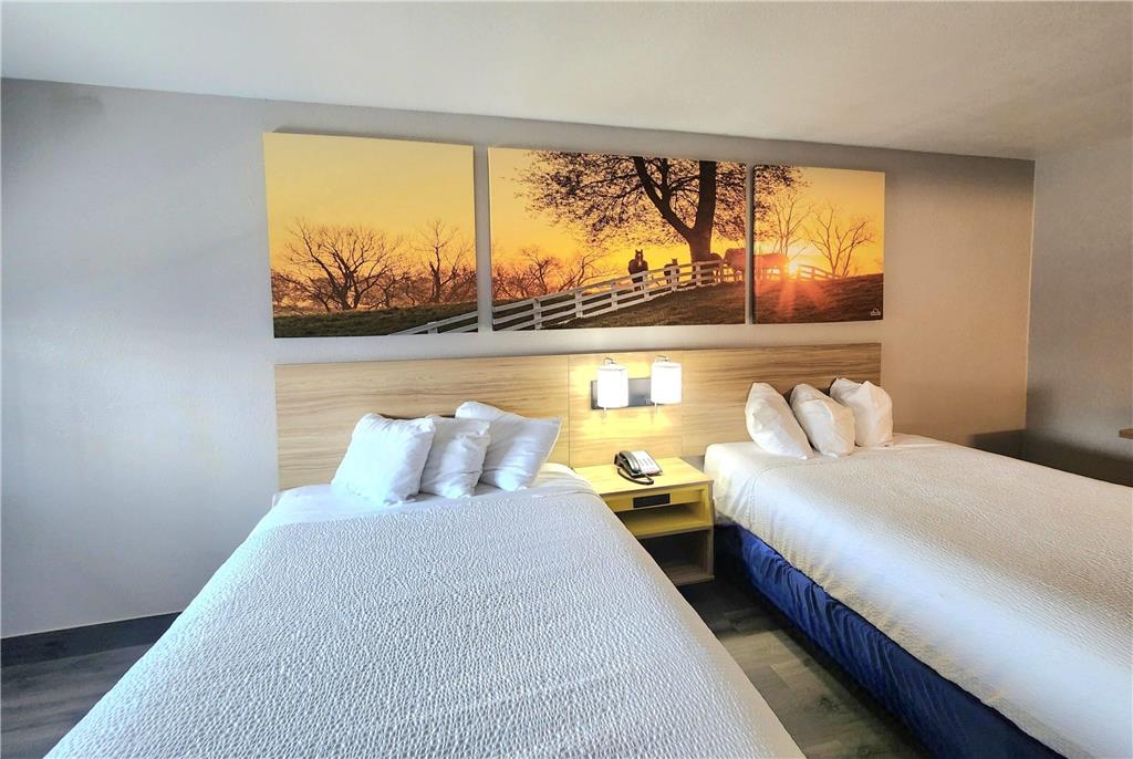 Days Inn by Wyndham Houston - photo 9