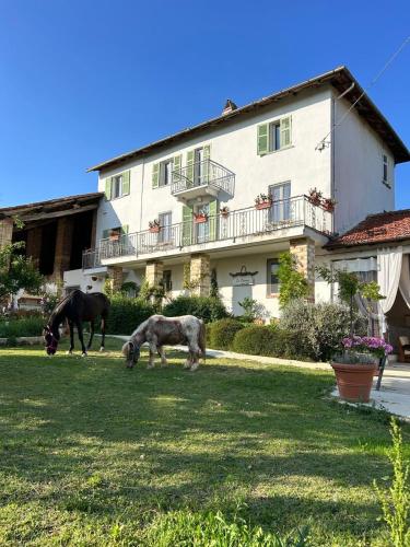 Cà Bianca - carbon neutral hotel in Casorzo